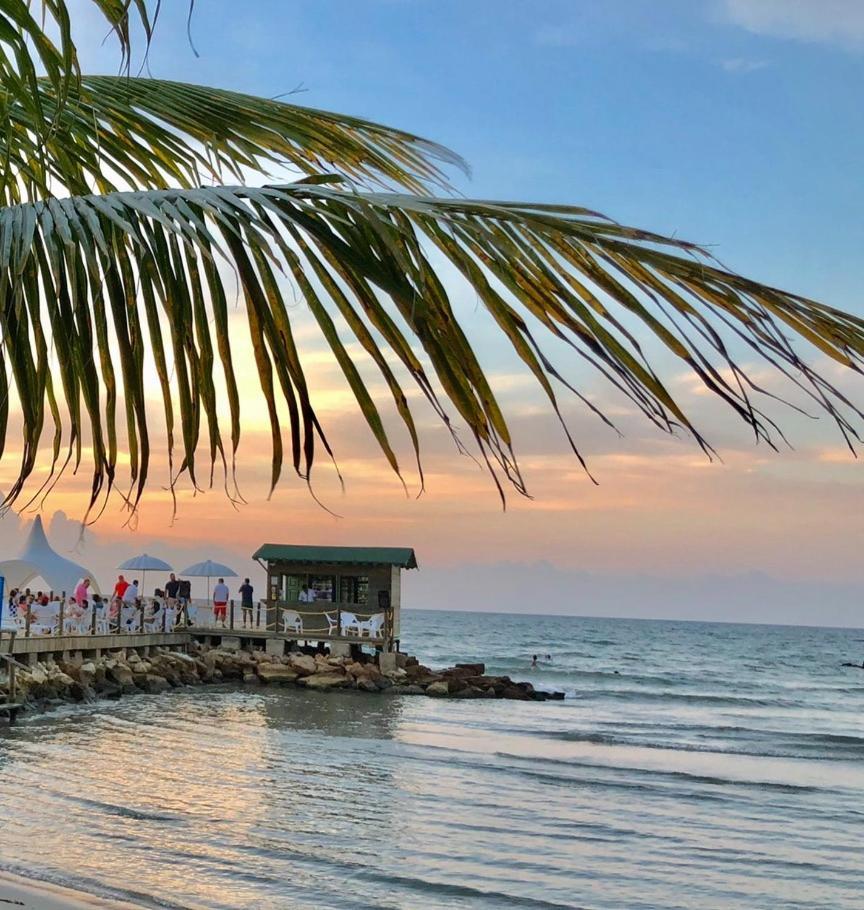 Hotel La Fragata Covenas Ngoại thất bức ảnh